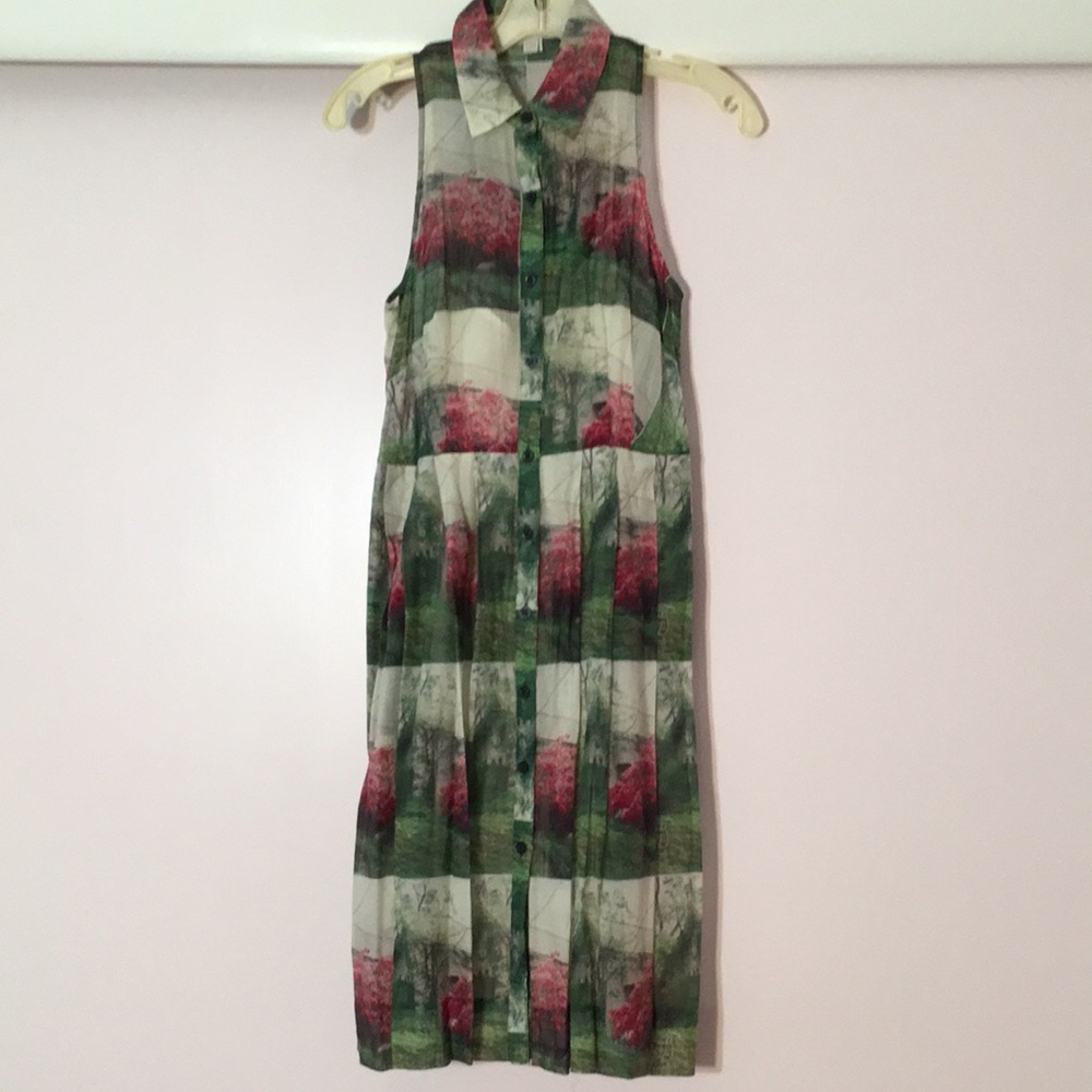 Anthropologie Sara Photography Graphic Floral Printed Silk Blend Size 0